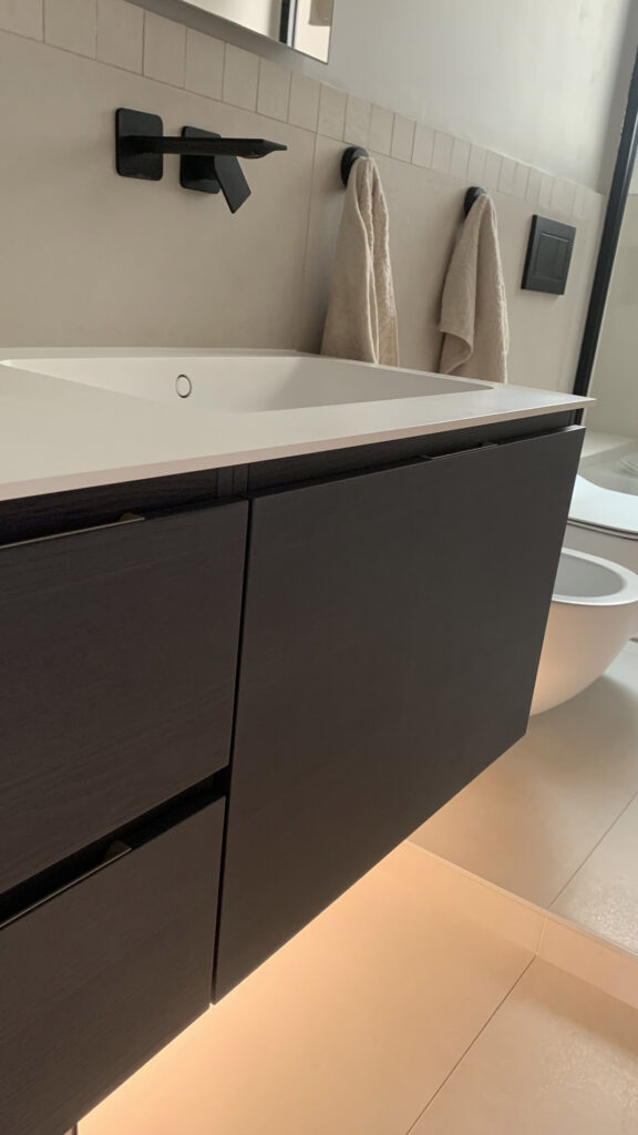 Chiavari02-bagno03