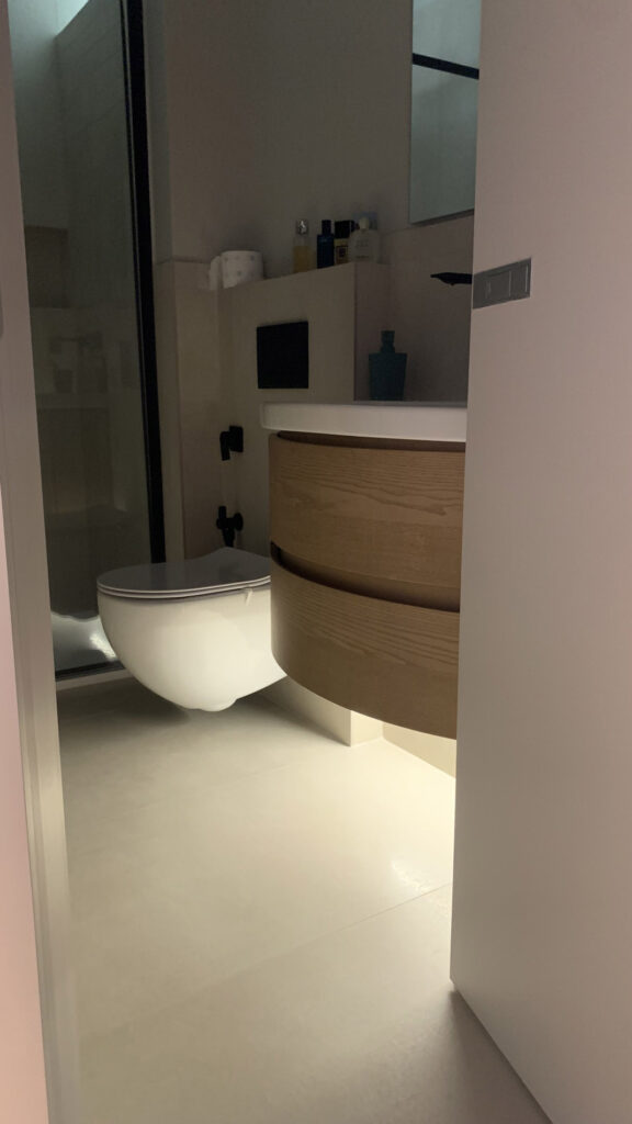 Chiavari02-bagno04